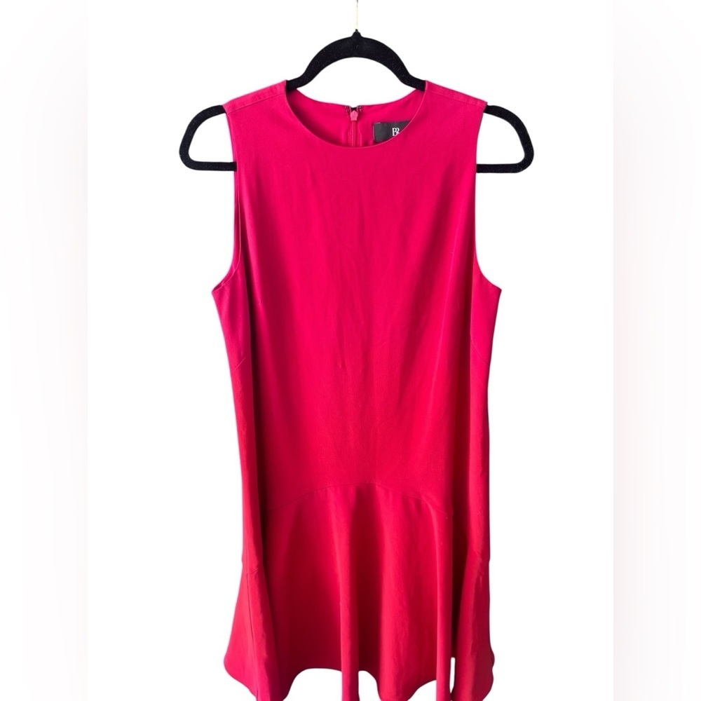 Banana Republic Red Sleeveless Shift Dress Flowy Hem Minimalist